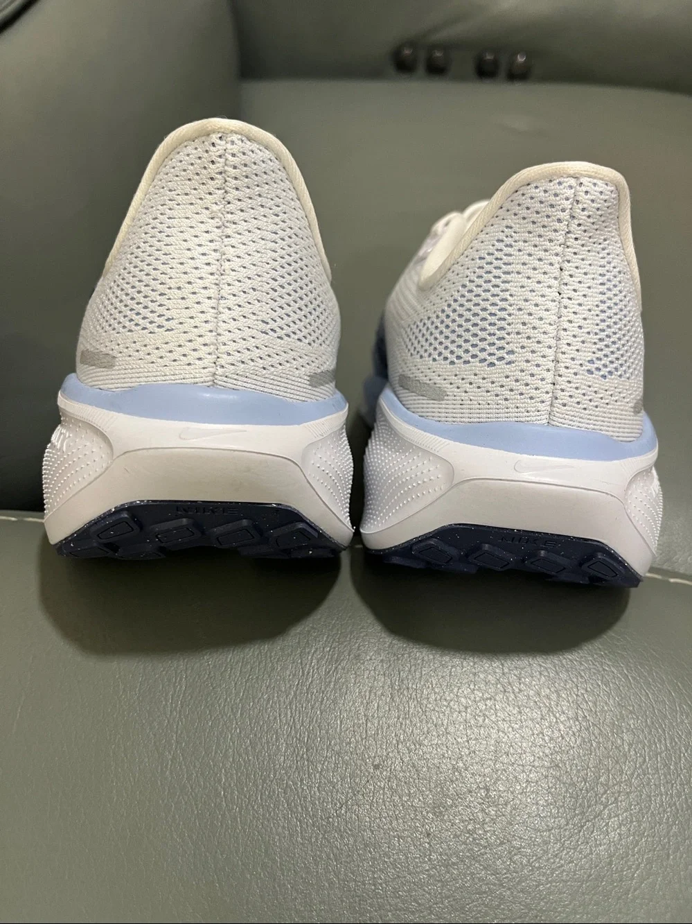 Nike  Pegasus 41 White & Blue Air Zoom Running Shoes
